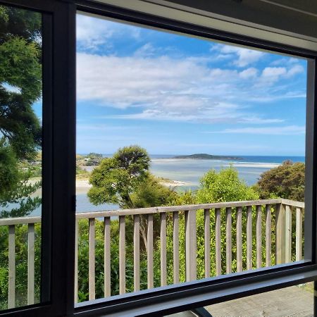 Tree House Apartment Taieri Mouth ภายนอก รูปภาพ
